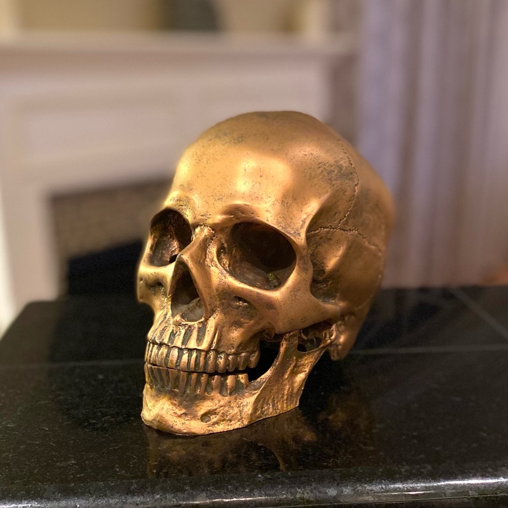 Gold Plastic Skull Replica Decoration - Very Realistic
